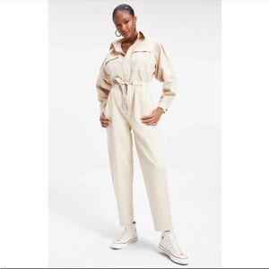 Good American Cinched Jumpsuit Size 4X Tusk Beige Long‎ Sleeve Belted Utility